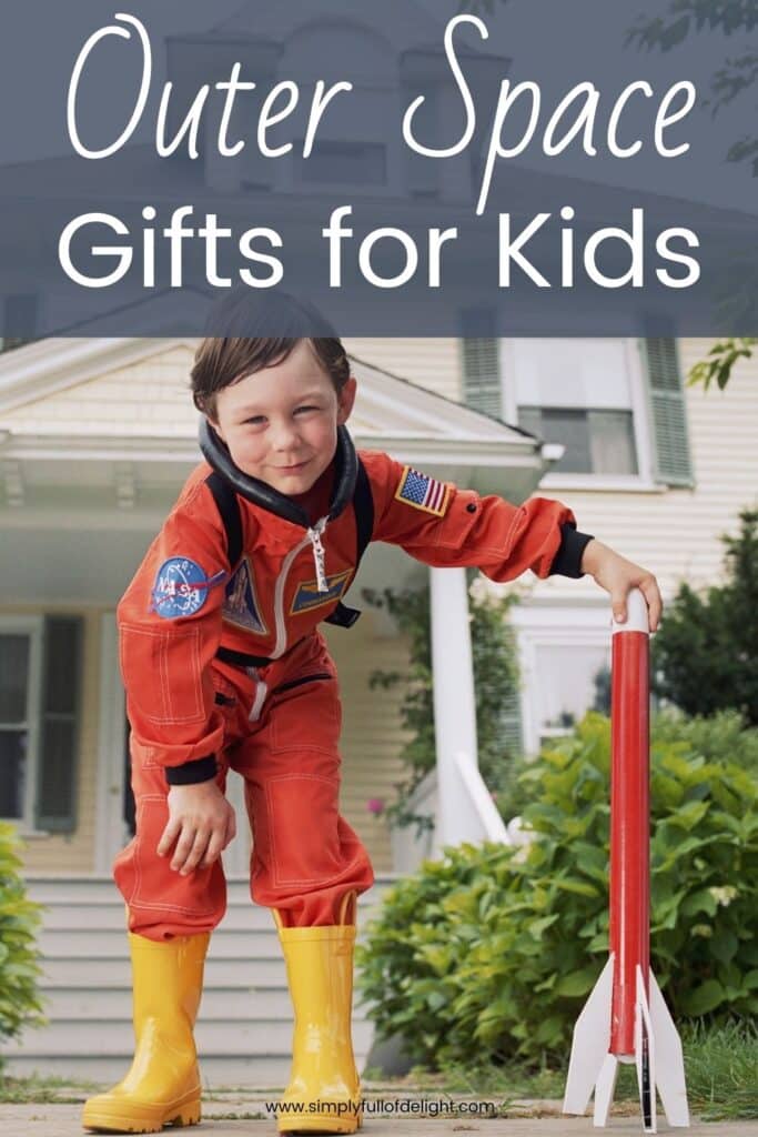 Outer Space Gifts for Kids - find amazing gift ideas for your space enthusiast.