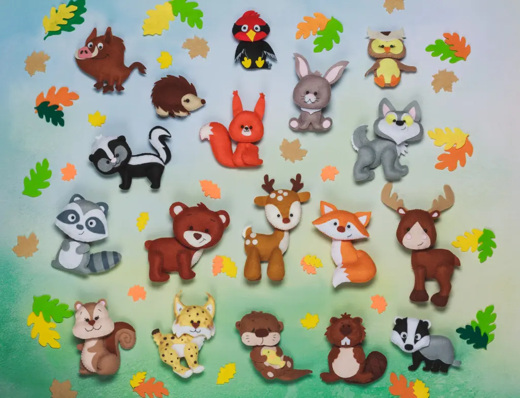 woodland felt toys