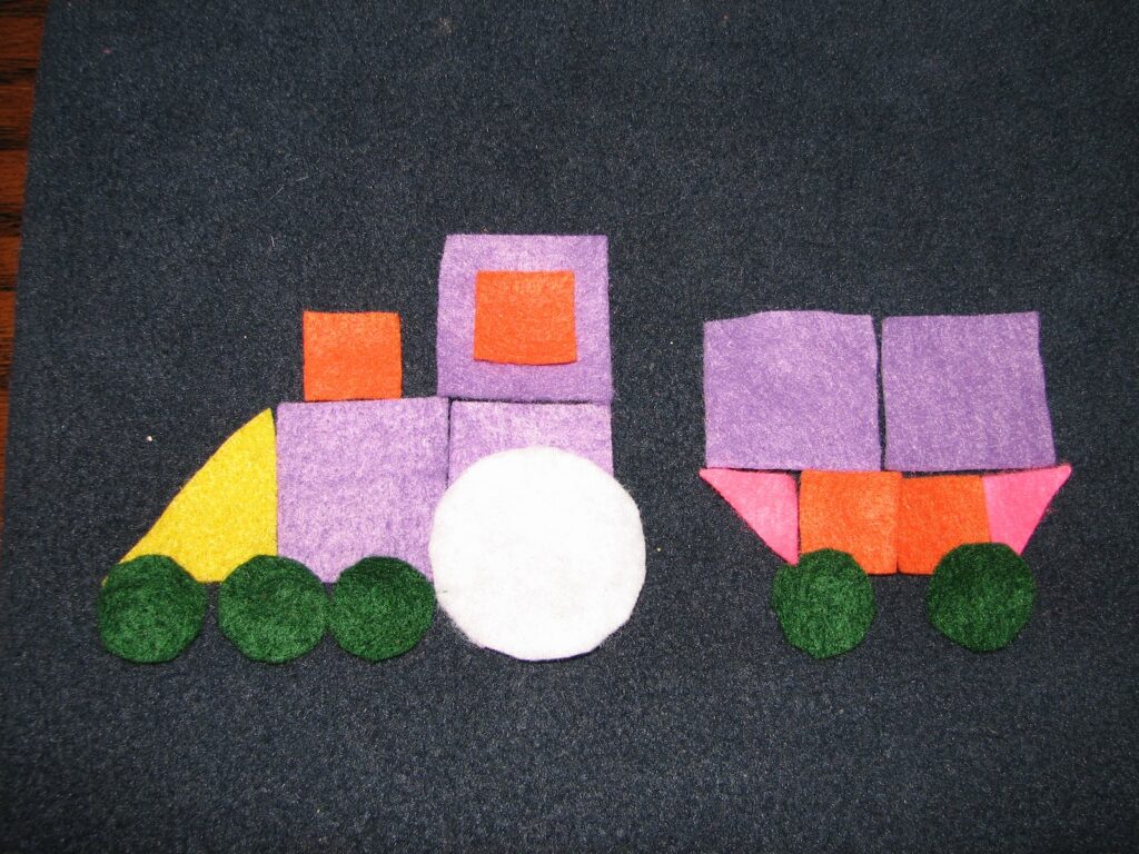 Geometric shapes train - shapes activities for toddlers and prek