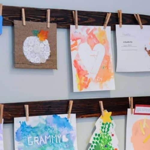  DIY Pallet Art Display by DIY NUTS