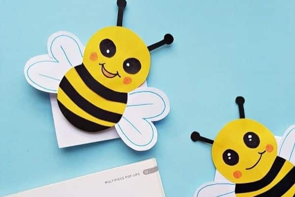 Bumble bee bookmark by Mommy Made that