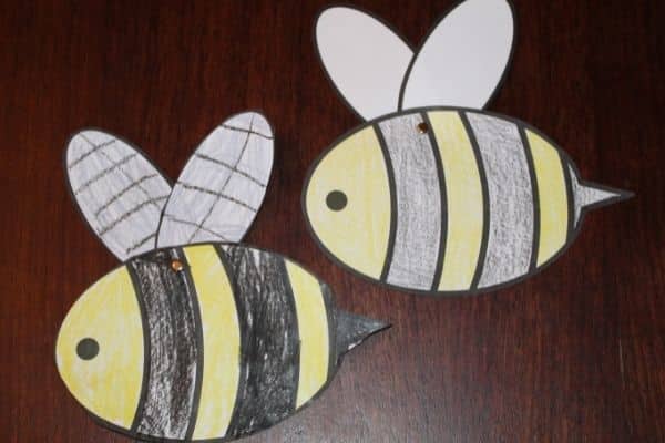 2 preschool bee paper crafts for kids