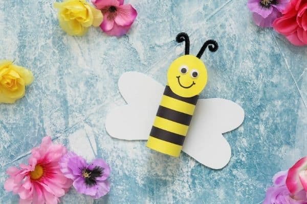 Bumblebee toilet roll craft by Fun Money Mom