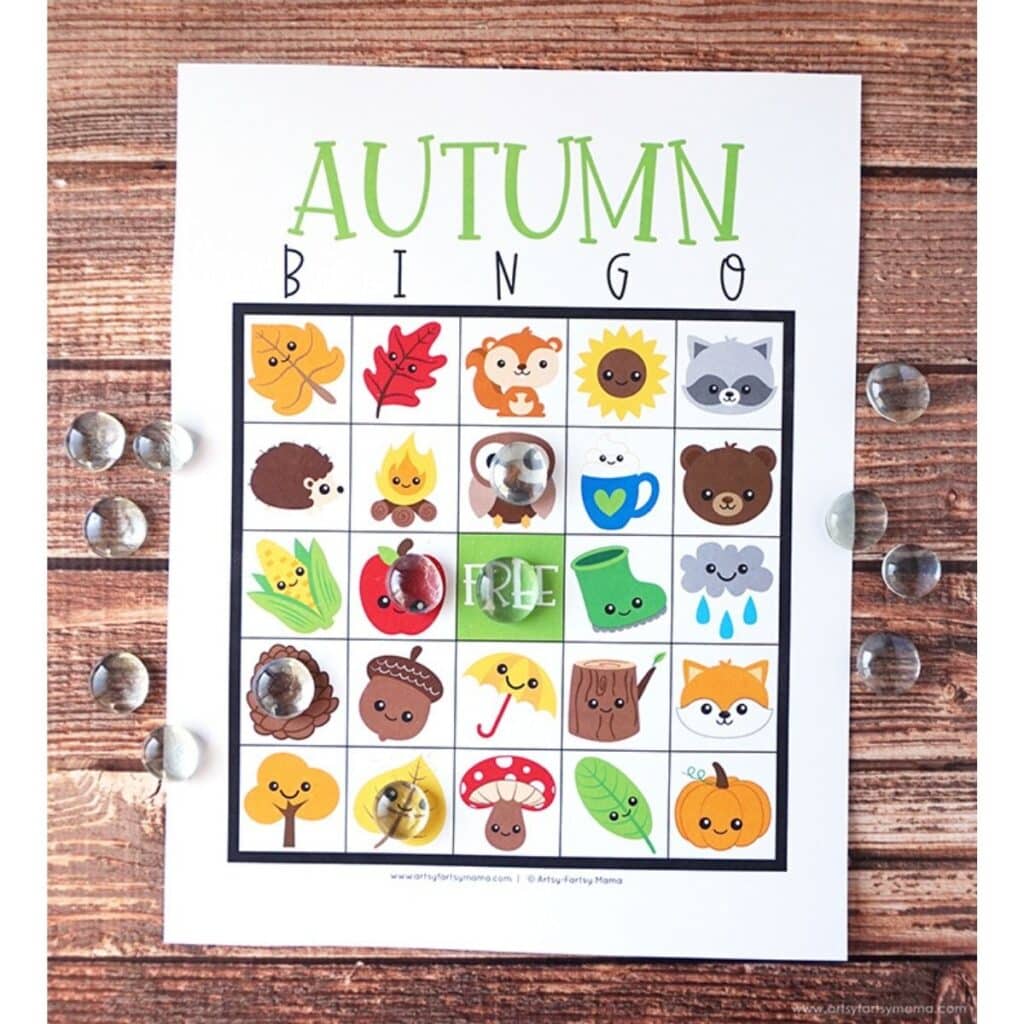 Autumn bingo cards free printable by Artsy Fartsy mama