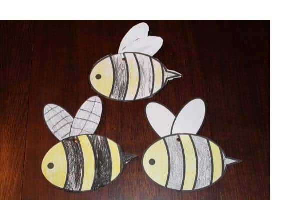 Bee paper craft for kids by simply full of delight