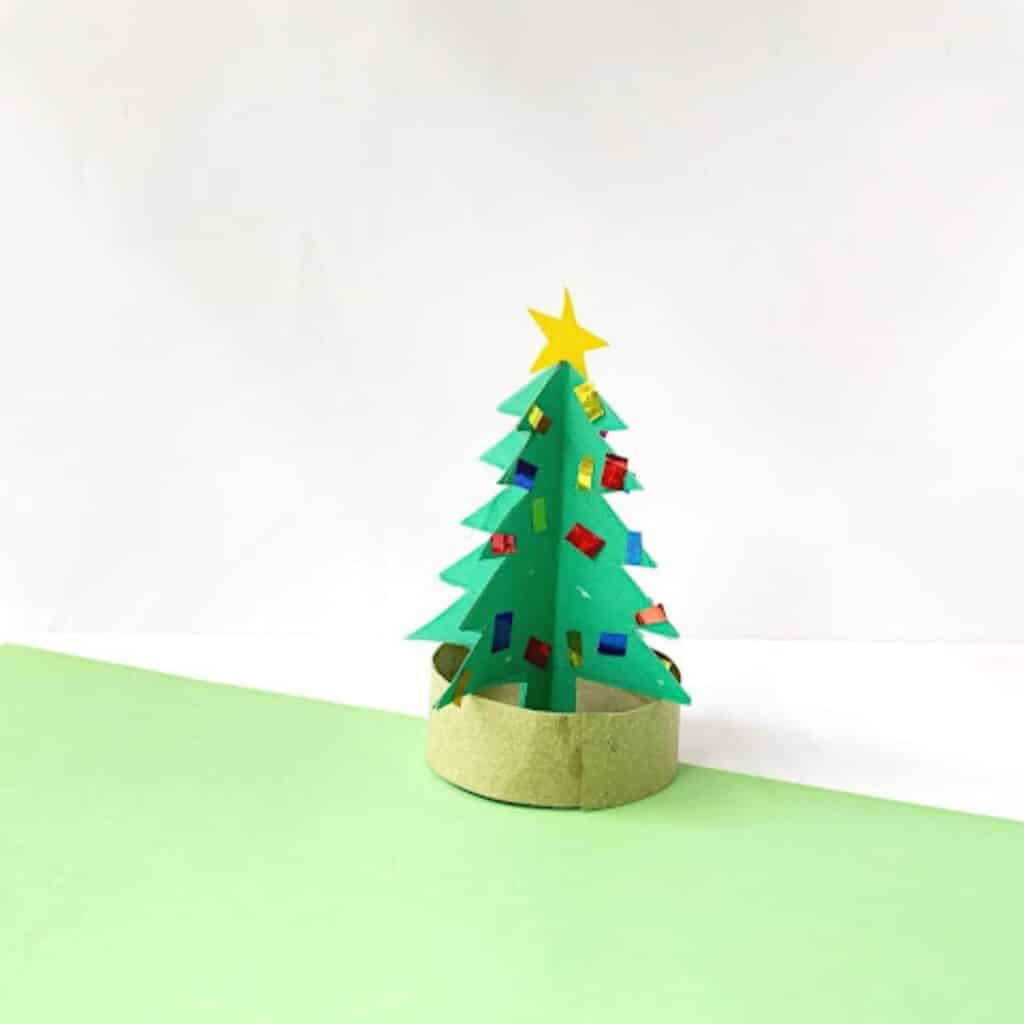 3D Christmas tree craft by Attachment Mummy