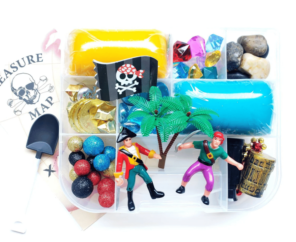 pirates loose parts sensory kit by Kids World US