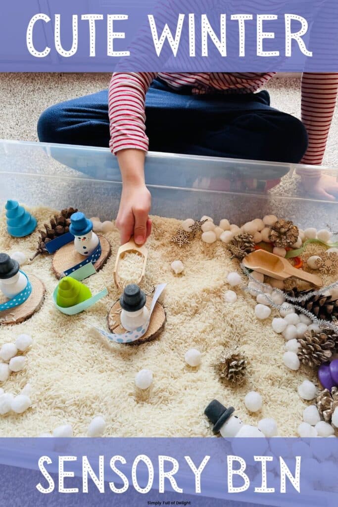 Winter Sensory Bin for preschool - this snow sensory play idea includes rice, wooden snowmen, pom poms and more!