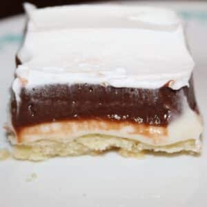 chocolate lush dessert