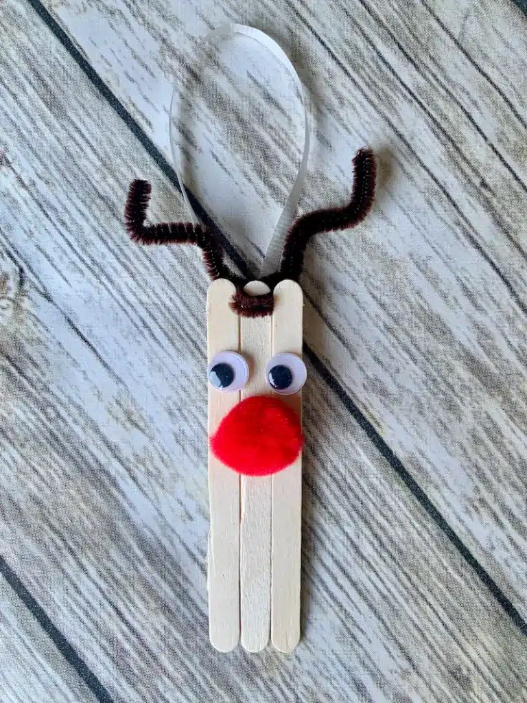 Popsicle Stick Reindeer Ornament by Honey & Lime.