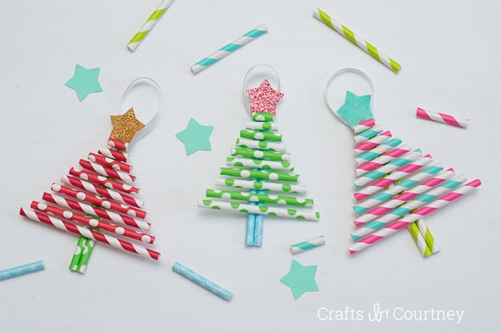 Paper Straw Christmas Trees from Crafts by Courtney.