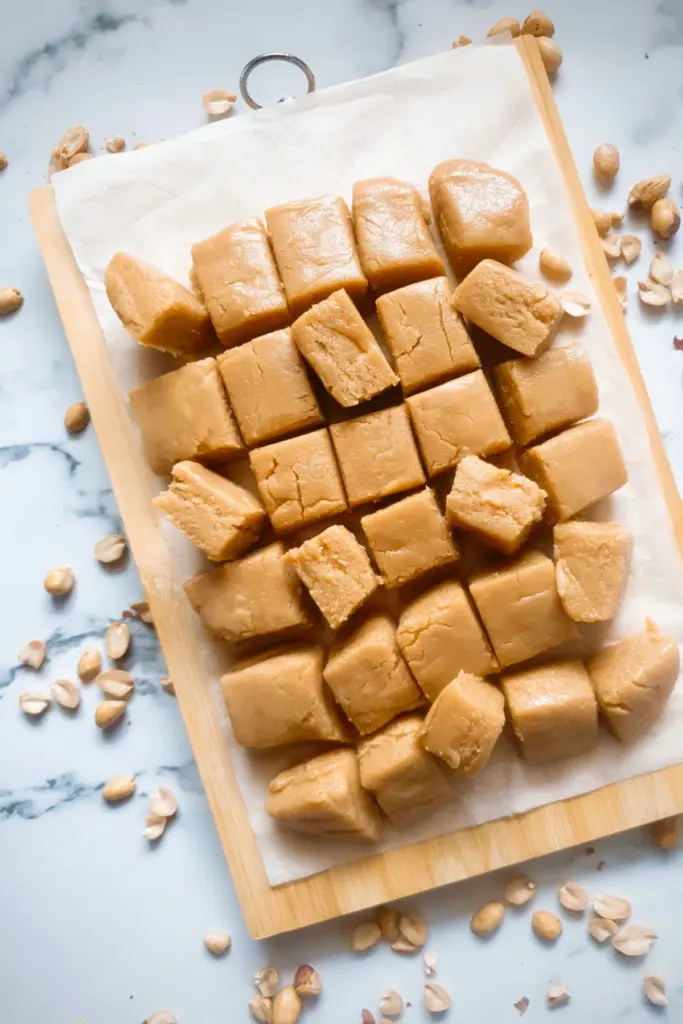 2 Ingredient Peanut Butter Fudge is by The Buttery Fairytale.