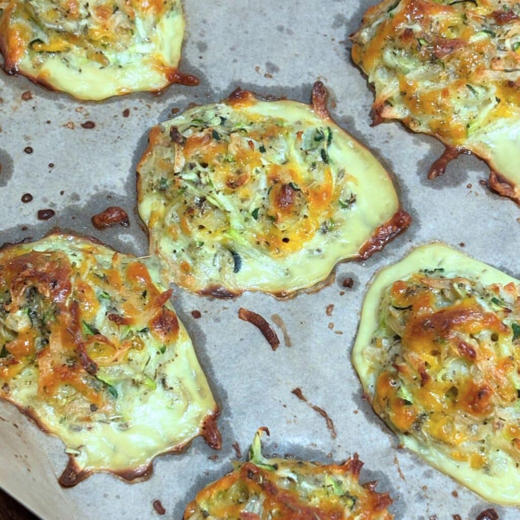 gluten free cheesy zucchini tots oven baked.